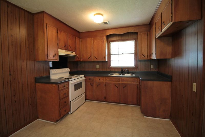 123 Miley Dr, Summerville, SC 29485