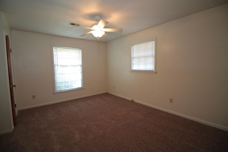 123 Miley Dr, Summerville, SC 29485