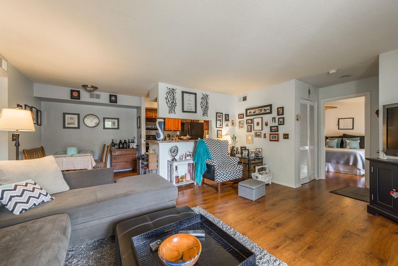 1481 Center Street Ext #301, Mount Pleasant, SC 29464