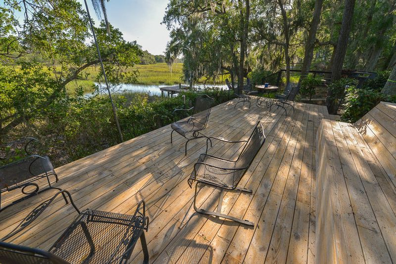 1257 Midvale Ave, Charleston, SC 29412