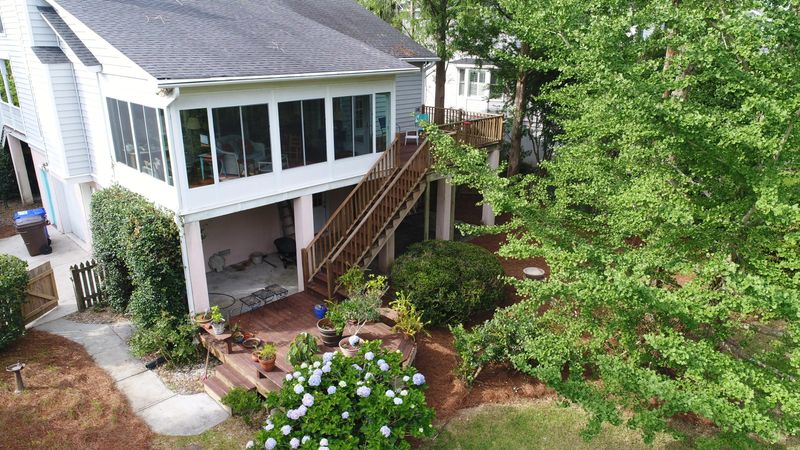 518 Reid St, Mount Pleasant, SC 29464