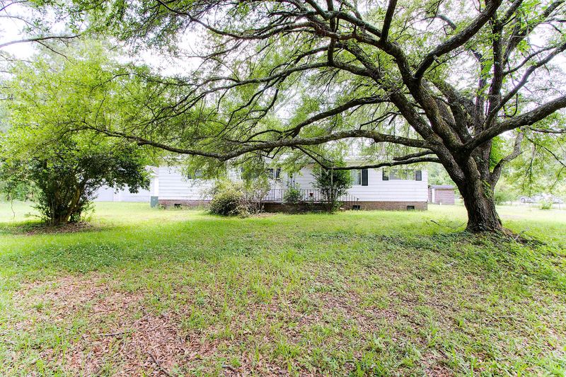 321 Highway 61, Ridgeville, SC 29472