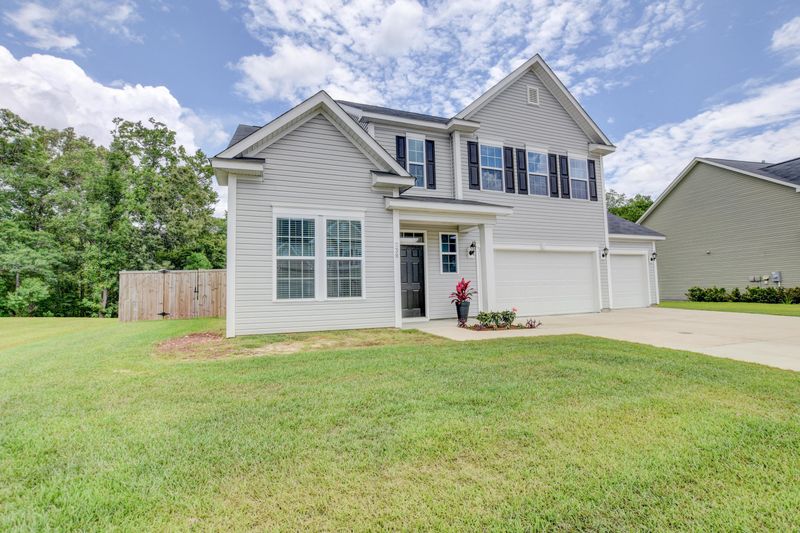 238 Urbano Ln, Goose Creek, SC 29445