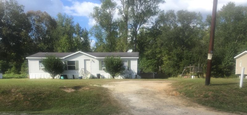 128 Pike Dr, Summerville, SC 29483