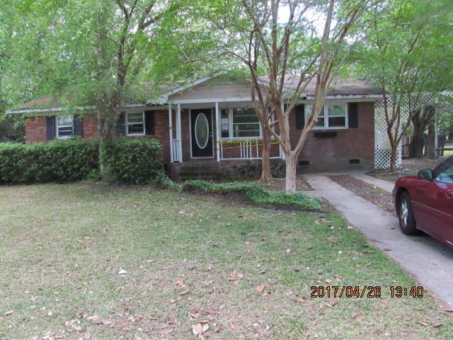 114 Ridge Rd, Summerville, SC 29485