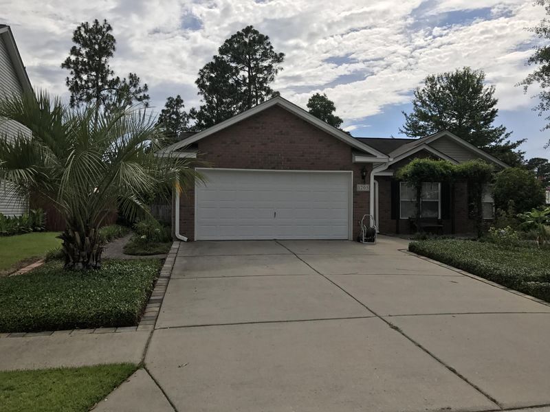 1205 Millbrook Rd, Summerville, SC 29486