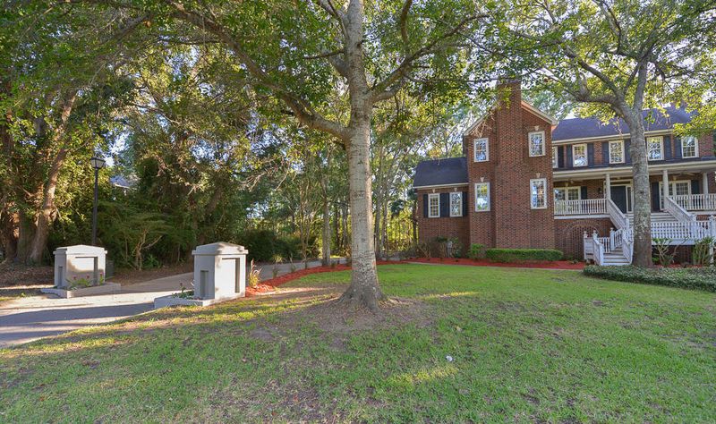 1804 Omni Blvd, Mount Pleasant, SC 29466
