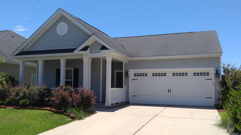 513 Crossland Dr, Moncks Corner, SC 29461