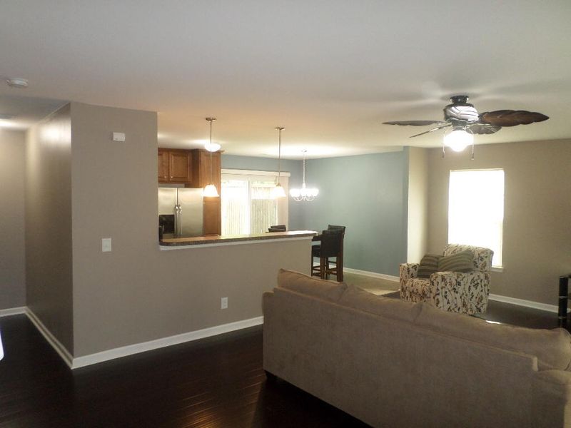 163 Blackstone Dr, Moncks Corner, SC 29461
