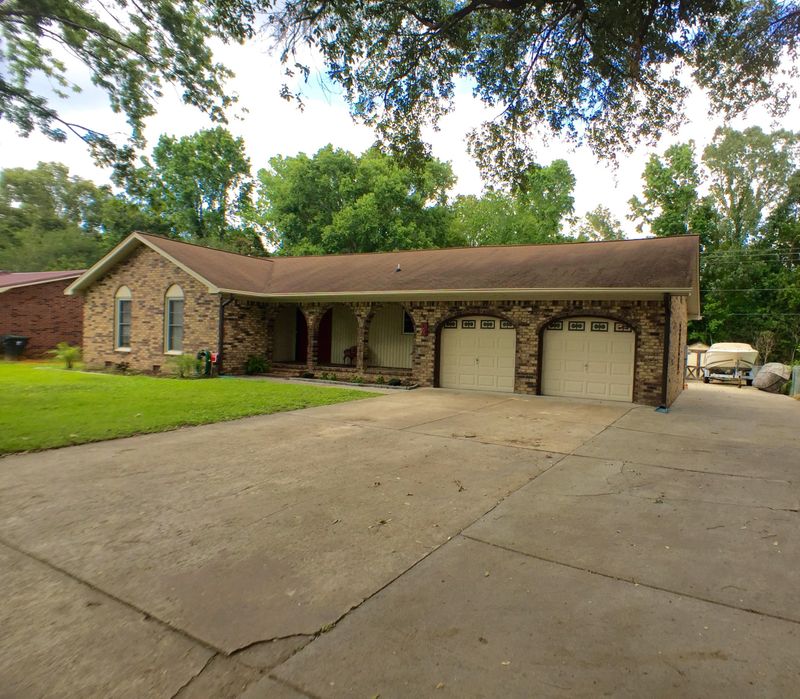 161 Tall Pines Rd, Ladson, SC 29456