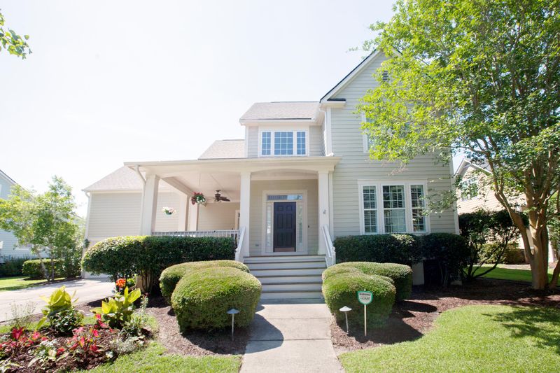 1102 Barfield St, Charleston, SC 29492