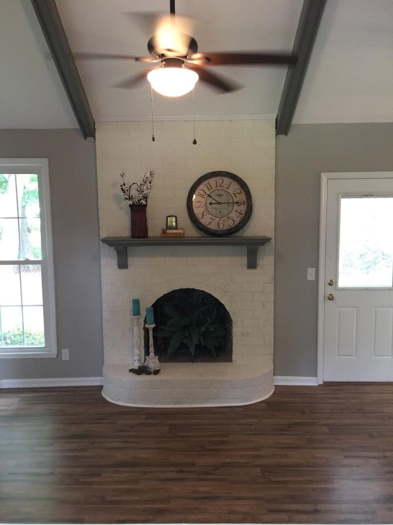311 Huntsman Dr, Goose Creek, SC 29445