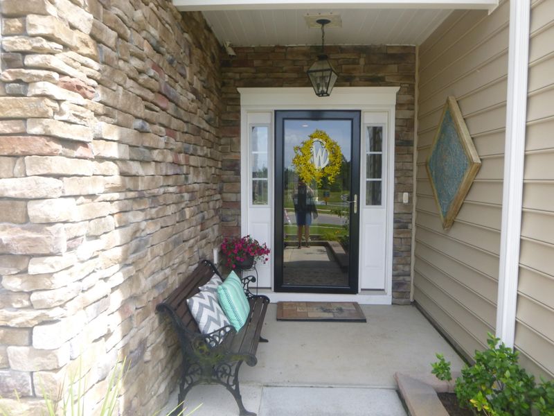 207 Berwick Dr, Summerville, SC 29483
