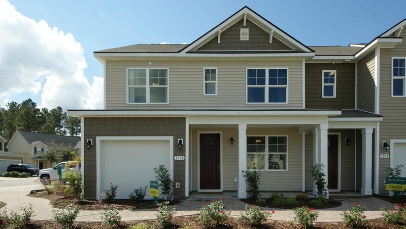 123 Wild Holly Dr, Moncks Corner, SC 29461