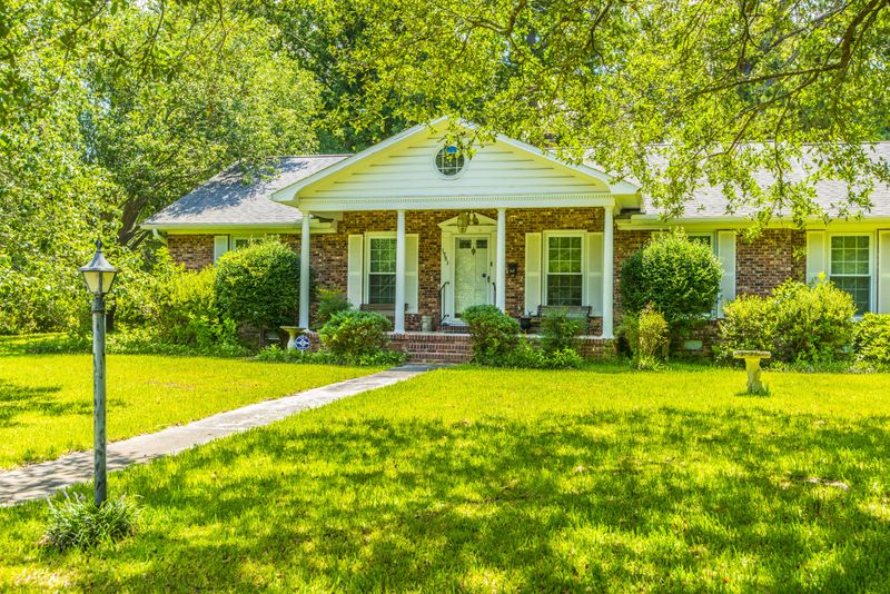 1983 Fruitwood Ave, Charleston, SC 29414
