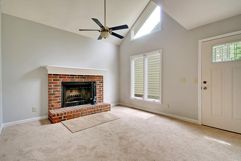 114 Lewisfield Dr, North Charleston, SC 29418