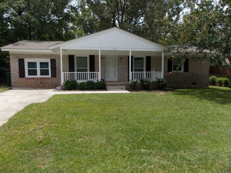 309 Birch Ave, Goose Creek, SC 29445