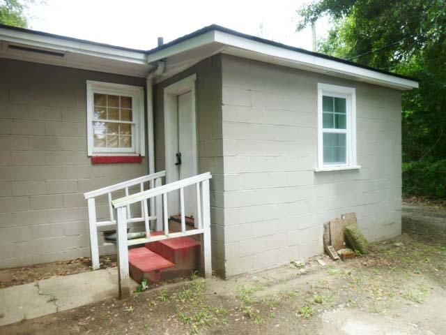 1419 Adele St, Charleston, SC 29407