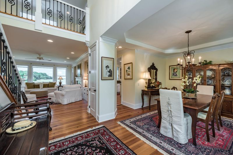 49 Old Oyster Ln, Edisto Island, SC 29438
