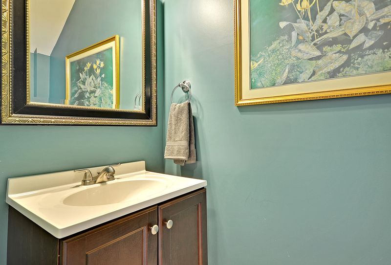 218 Dandelion St, Summerville, SC 29483