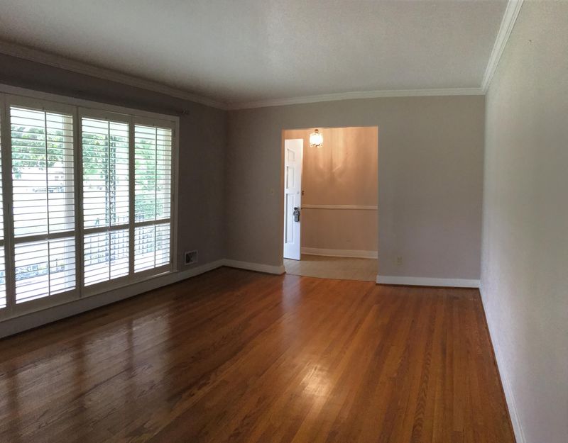 6023 Meadowcliff Ave, Hanahan, SC 29410