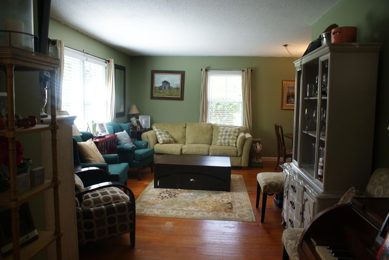 236 Stinson Dr, Charleston, SC 29407