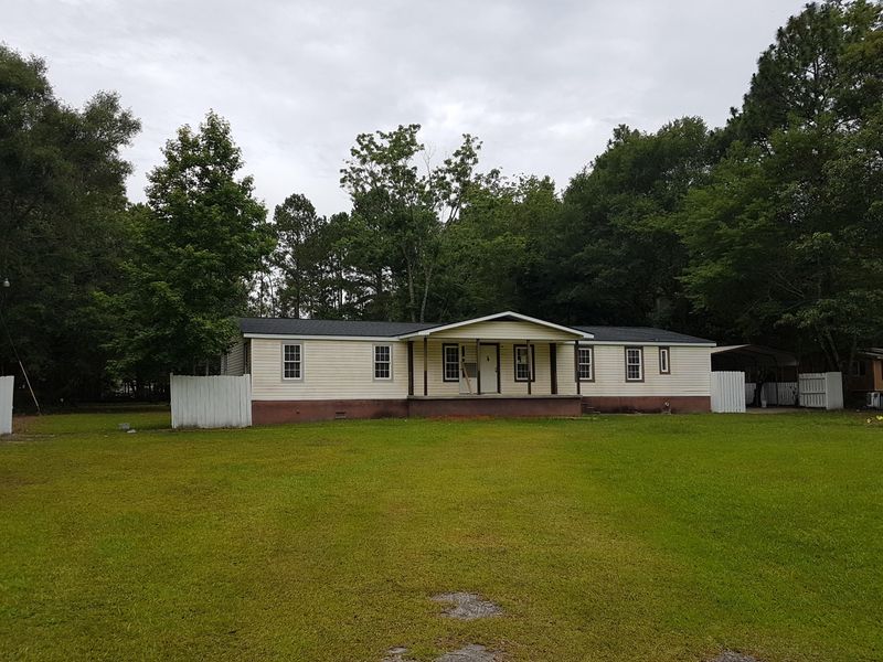 325 Lankford St, Moncks Corner, SC 29461