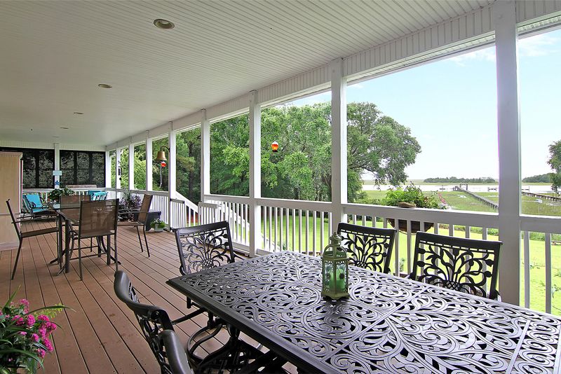 6833 Limehouse Rd, Awendaw, SC 29429