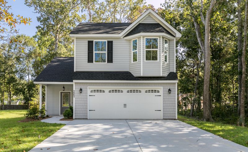 1961 Suzanne St, Johns Island, SC 29455