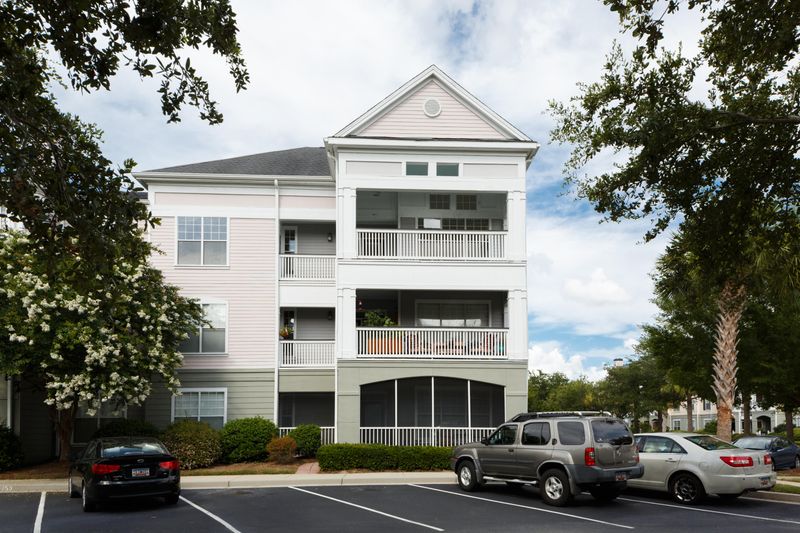 130 River Landing Dr #7318, Daniel Island, SC 29492