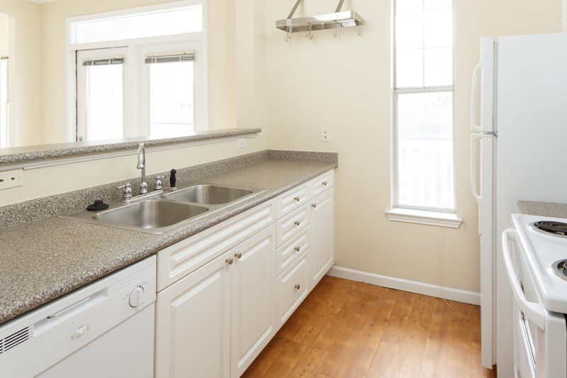 130 River Landing Dr #7318, Daniel Island, SC 29492
