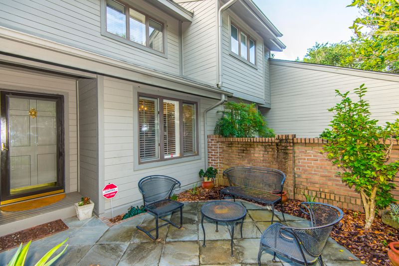 38 Wappoo Creek Pl, Charleston, SC 29412