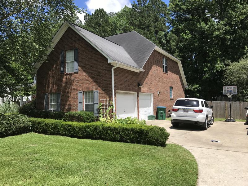 201 King Charles Cir, Summerville, SC 29485