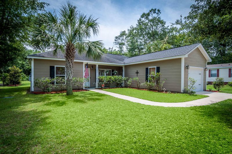 2987 Blackfish Rd, Johns Island, SC 29455