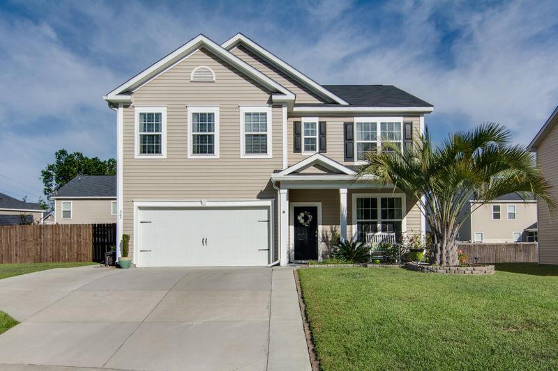 307 Mondo Ct, Summerville, SC 29486