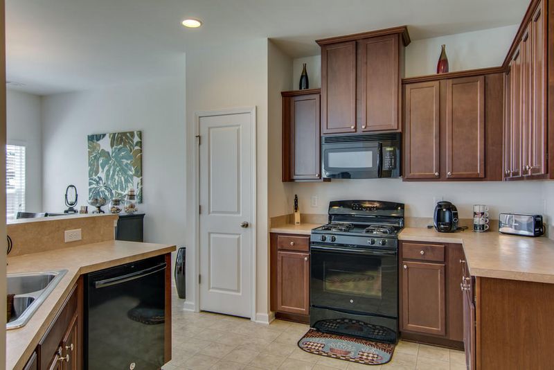 9641 Spencer Woods Rd, Ladson, SC 29456