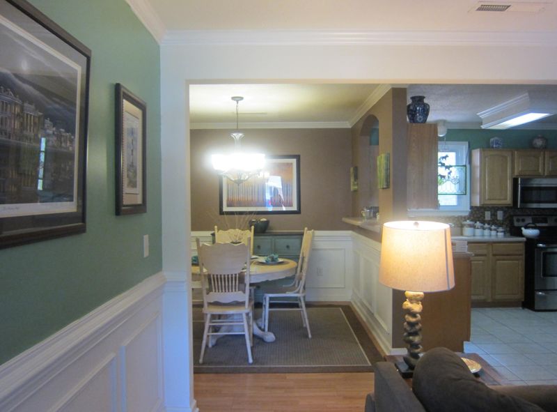 1976 Beechnut St, Charleston, SC 29414