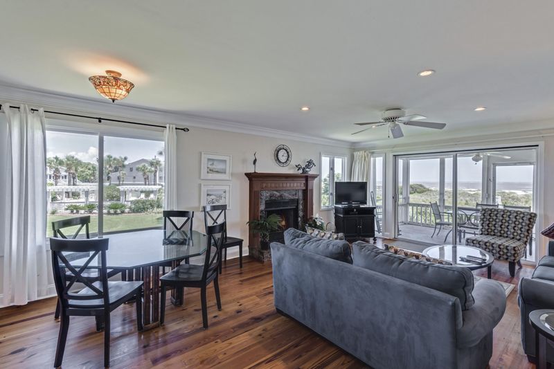 65 Beach Club Villa, Isle Of Palms, SC 29451