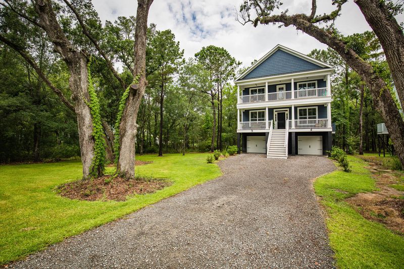 1372 Ty Ln, Mount Pleasant, SC 29466