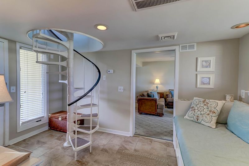 302-E Port O'call, Isle Of Palms, SC 29451