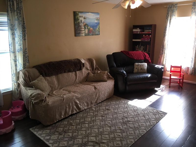 8625 Chloe Ln, North Charleston, SC 29406