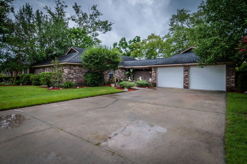 2911 Honeywell Ct, Charleston, SC 29414