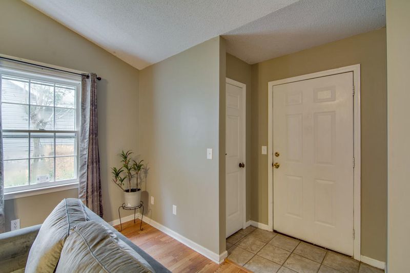 120 Towne Square Rd, Summerville, SC 29485