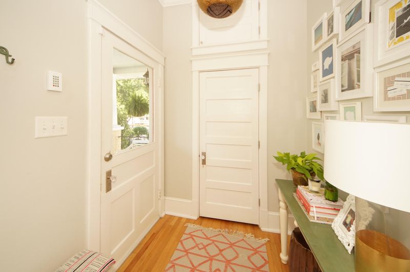 156 Darlington Ave, Charleston, SC 29403