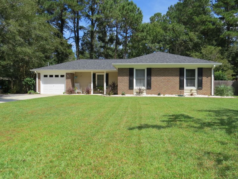 441 Longleaf Dr, Summerville, SC 29483