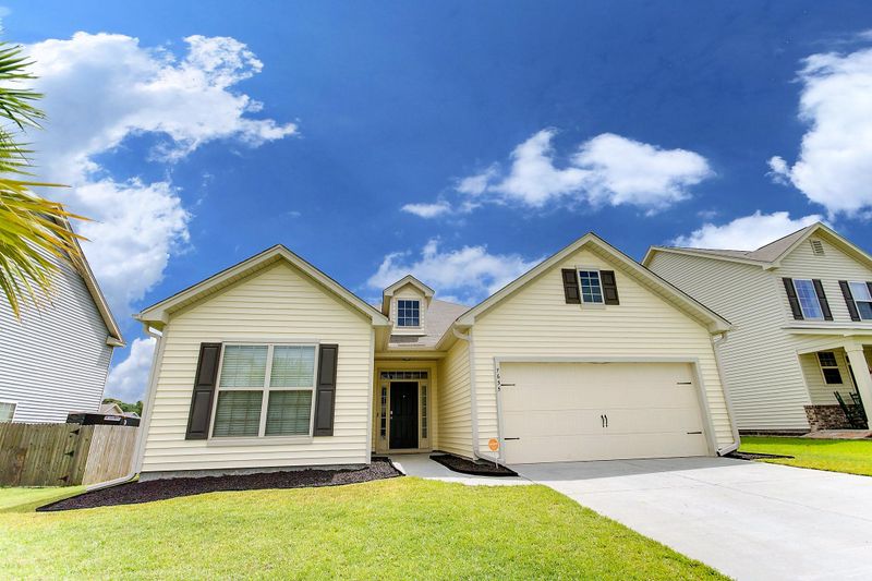 7655 Haywood St, North Charleston, SC 29418
