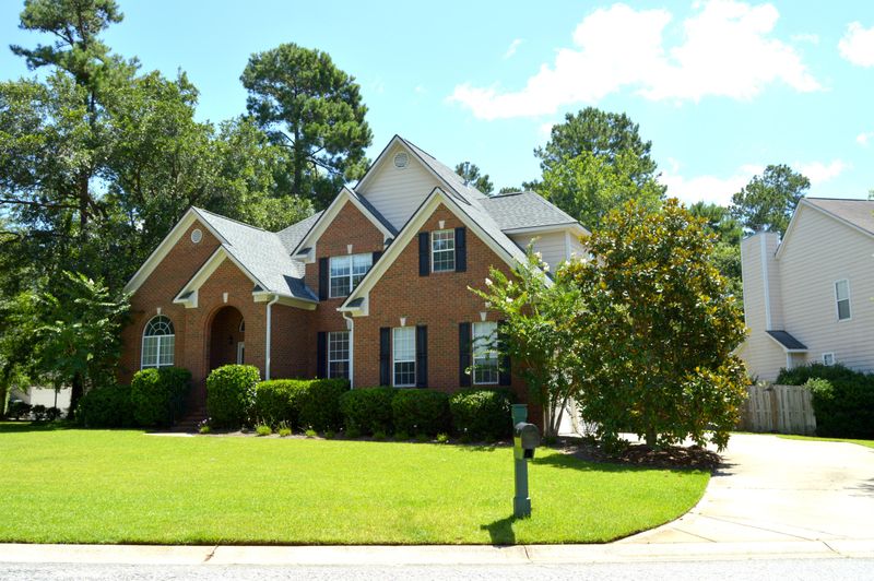 321 Club View Rd, Summerville, SC 29485