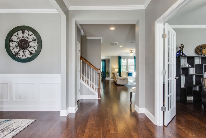 9703 Cutleaf Dr, Ladson, SC 29456