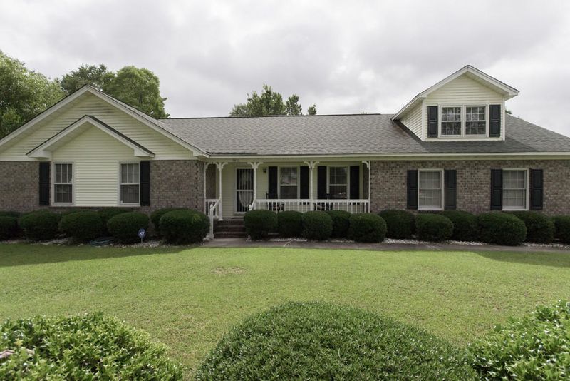 7846 Red Birch Cir, North Charleston, SC 29418