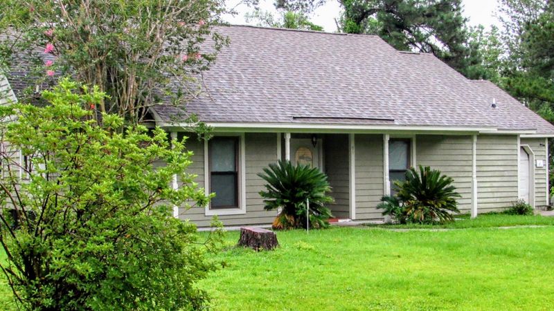 99 White Pine Ct, Moncks Corner, SC 29461